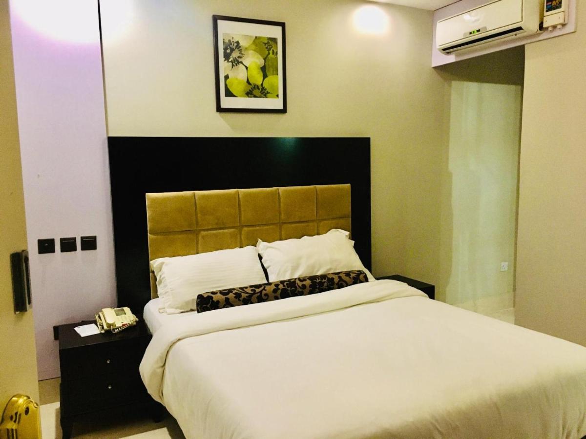 BW Starfire Hotel Ikeja Luaran gambar
